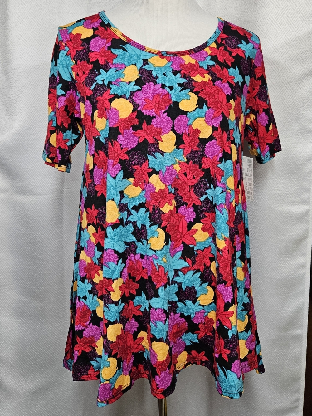 LuLaRoe Perfect T Shirt Floral Scoop Neck Tunic Black Turquoise Pink Red Small
